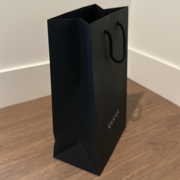 Gucci empty small shopping bag - Picture 3 of 6
